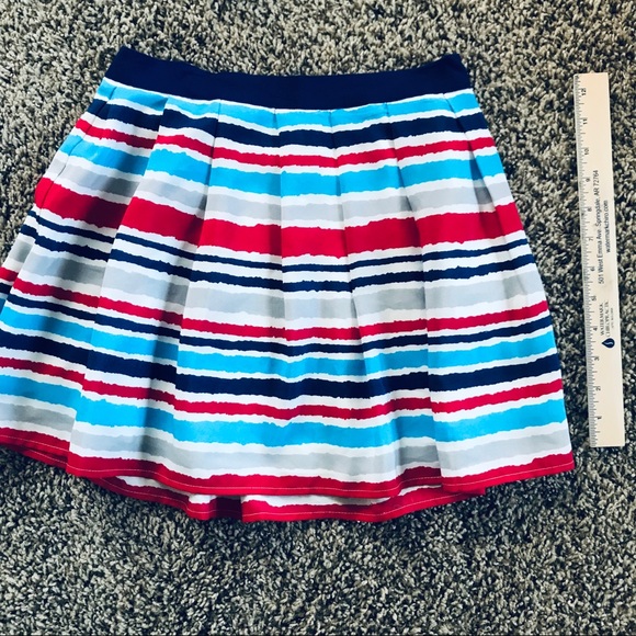 Fun summer mini skirt - Forever 21 - Size XS - Picture 1 of 3